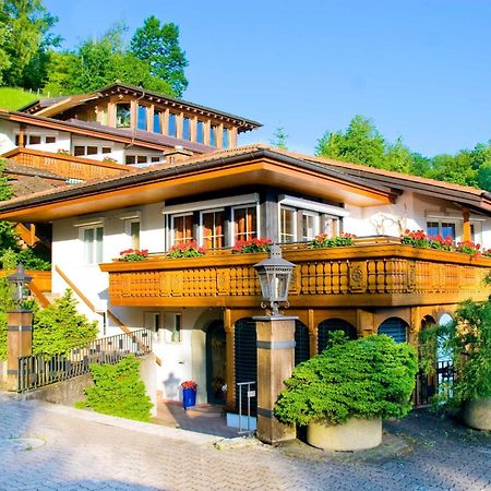 Seehotel Boutique Jaegerhof-Hubertus Faulensee Esterno foto