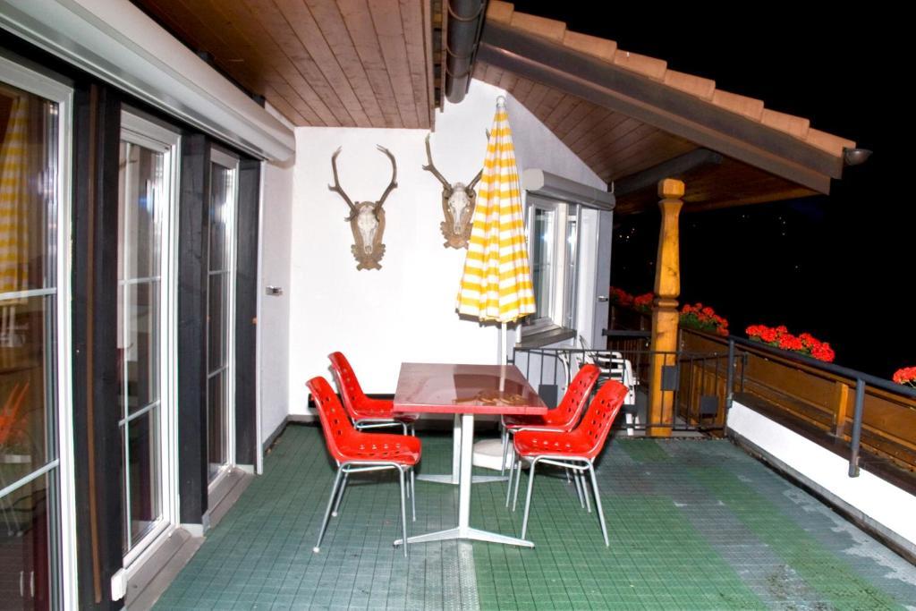 Seehotel Boutique Jaegerhof-Hubertus Faulensee Esterno foto
