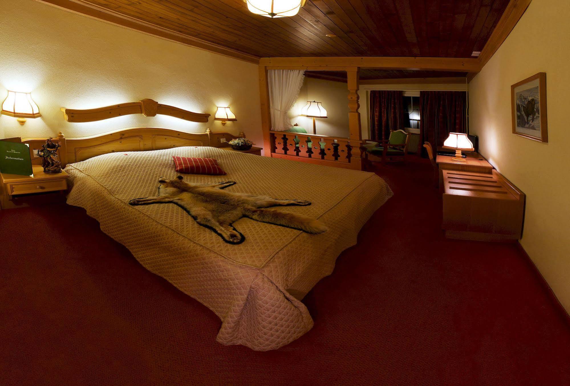 Seehotel Boutique Jaegerhof-Hubertus Faulensee Esterno foto