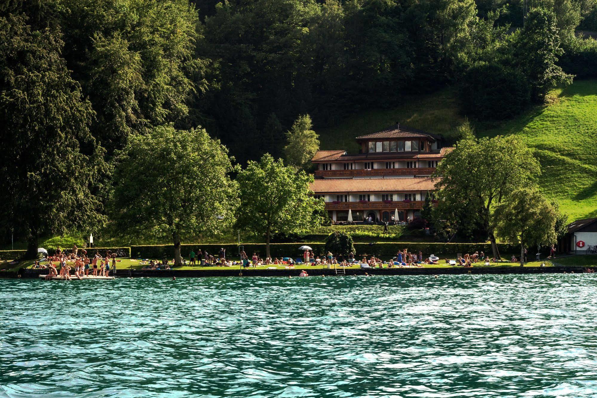 Seehotel Boutique Jaegerhof-Hubertus Faulensee Esterno foto