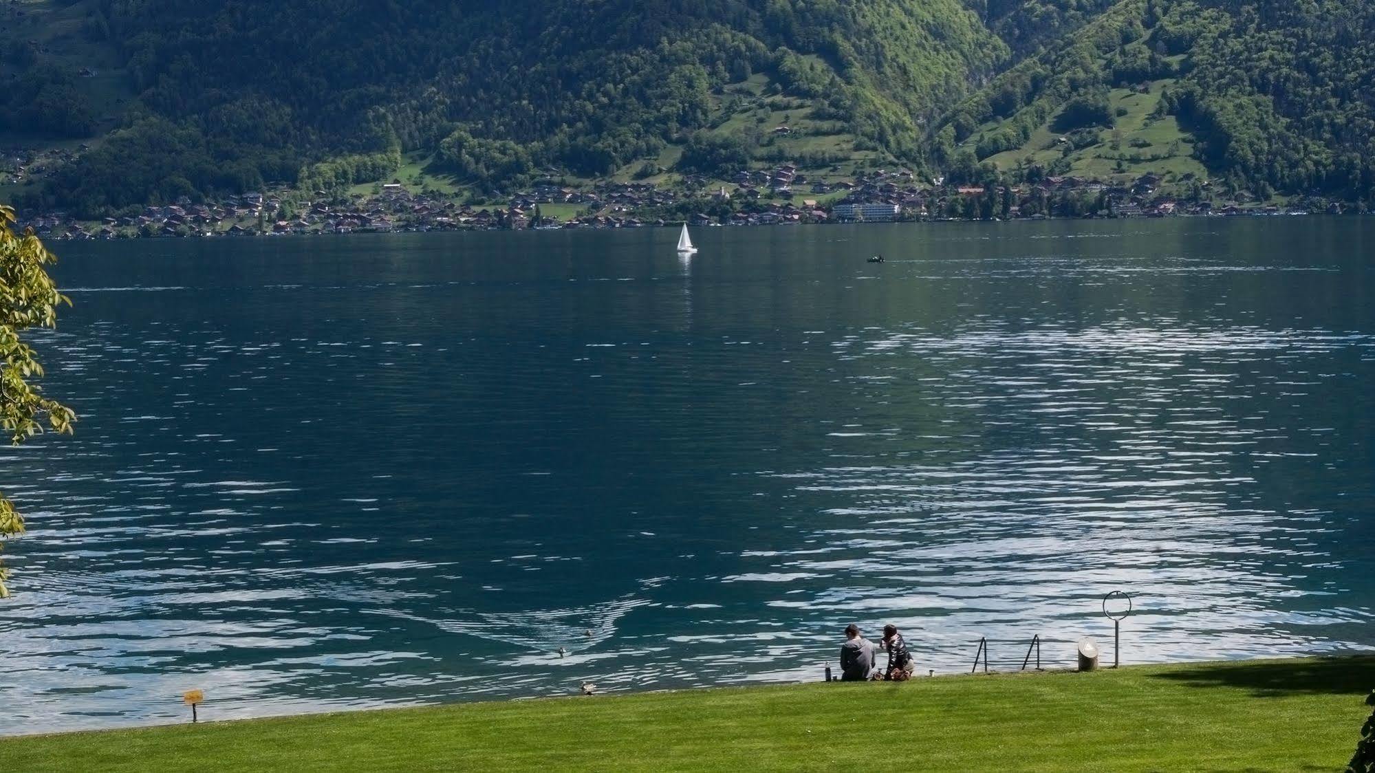 Seehotel Boutique Jaegerhof-Hubertus Faulensee Esterno foto